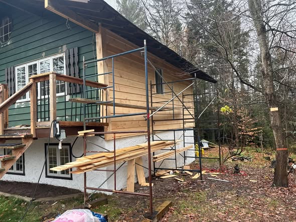 Rénovation intérieure et extérieure d'une propriété résidentielle